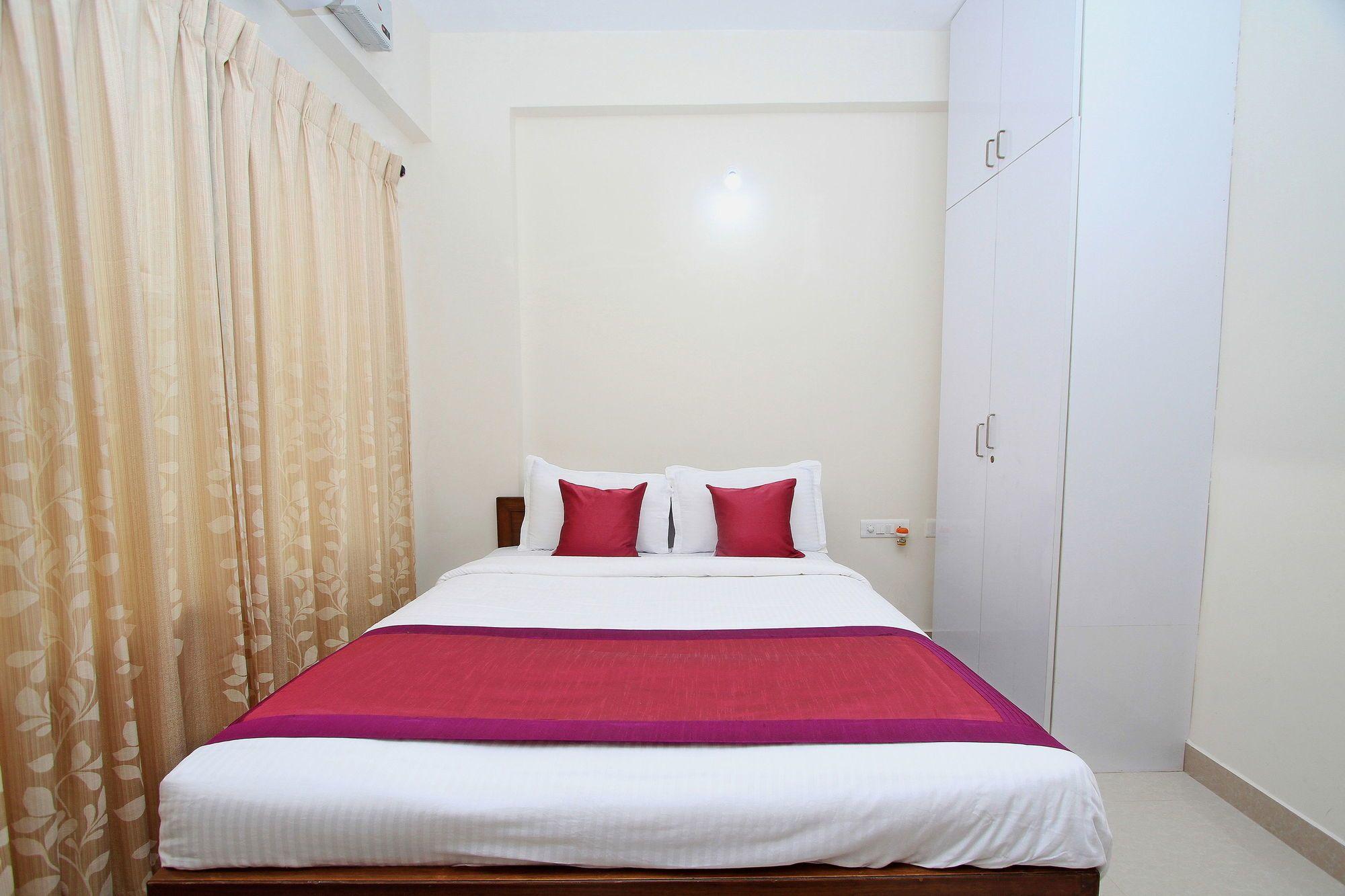 Hotel Oyo 4797 Lulu Hospitality Yelahanka Exteriér fotografie