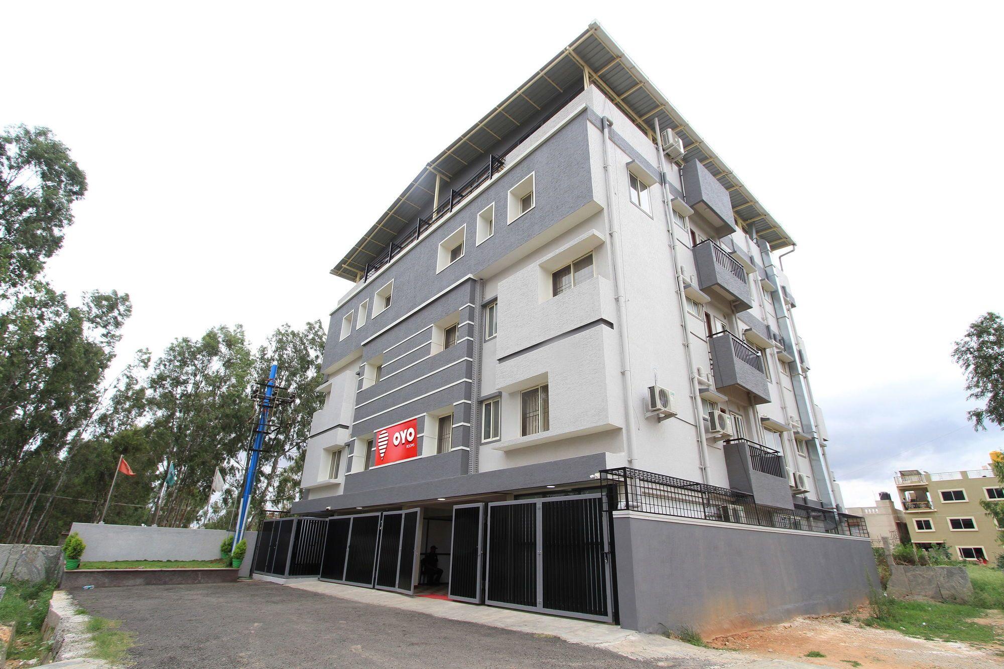 Hotel Oyo 4797 Lulu Hospitality Yelahanka Exteriér fotografie